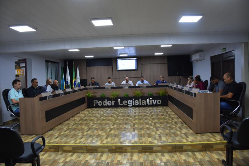 Confira como foi a sessão da última segunda-feira (04)